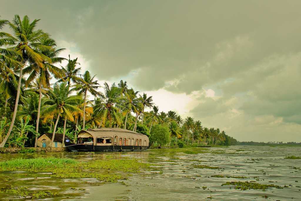 KUMARAKOM